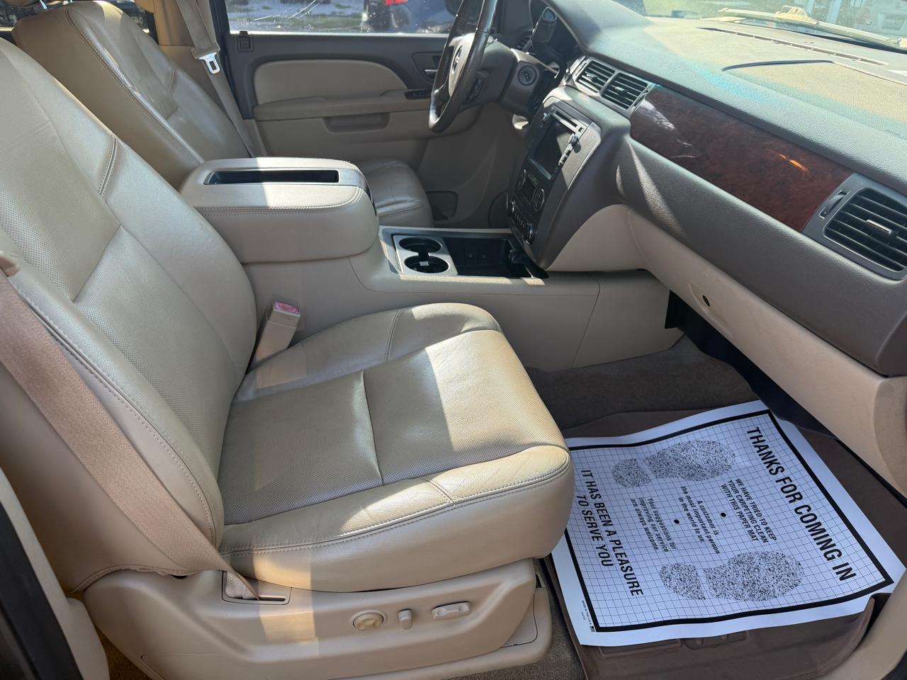 GMC Yukon SLT1 2WD 2011