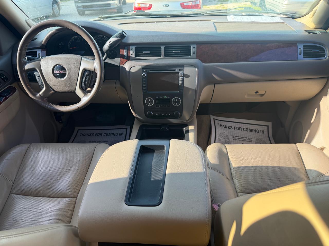 GMC Yukon SLT1 2WD 2011
