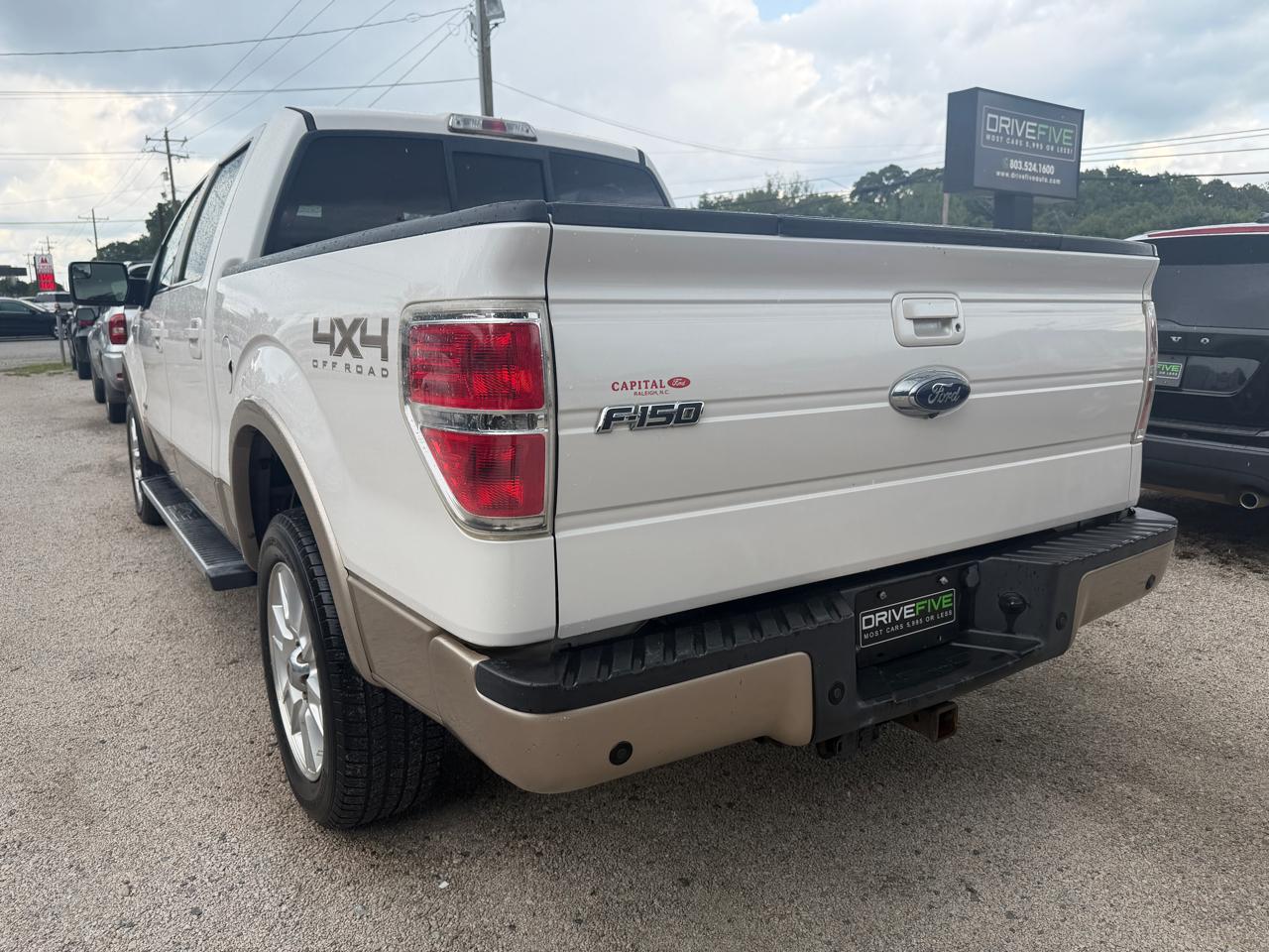 Ford F-150 4WD SuperCab 145" Lariat 2011
