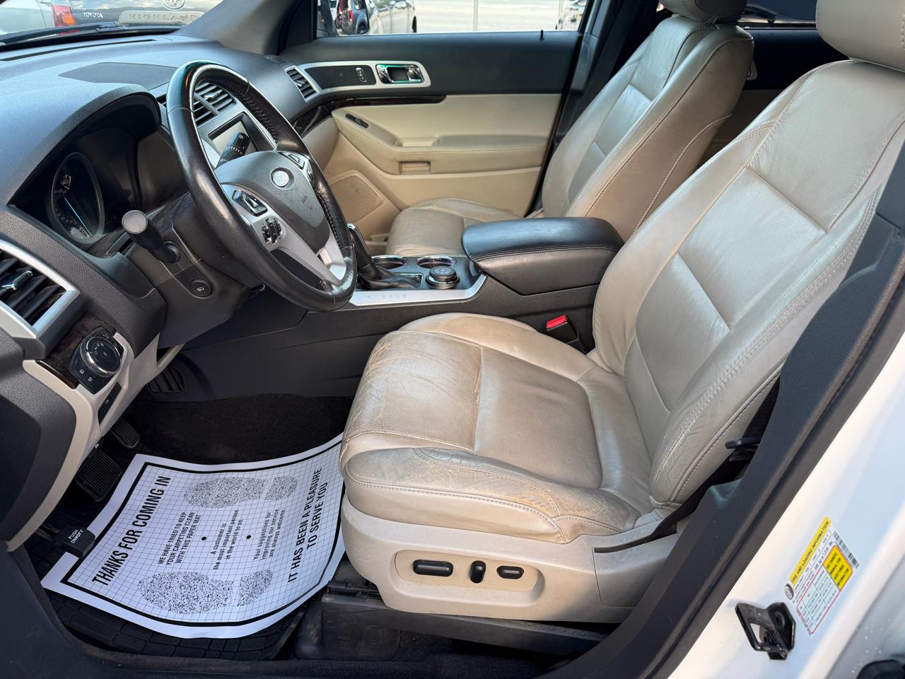 Ford Explorer Limited 4WD 2012