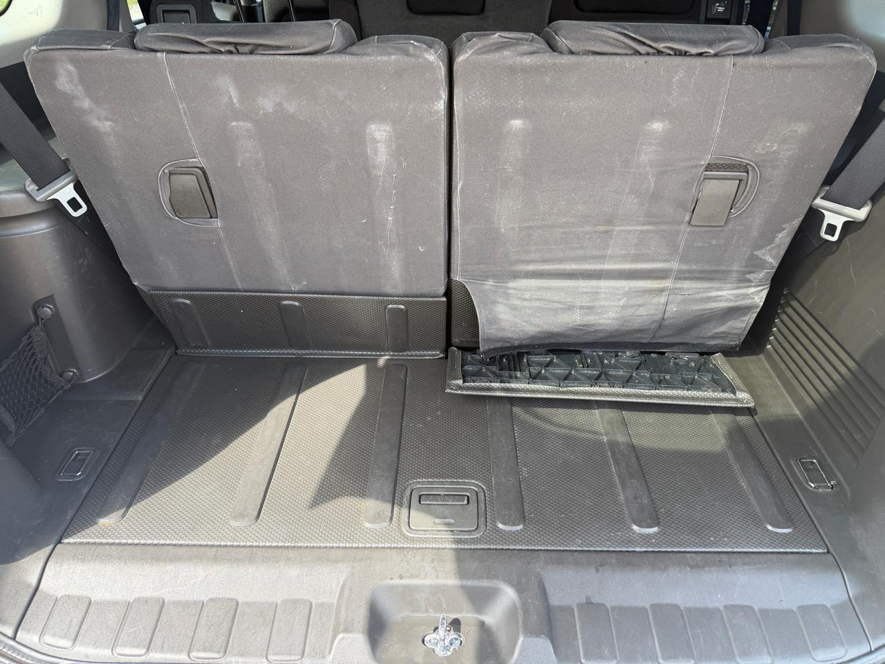 Nissan Pathfinder XE 4WD 2005