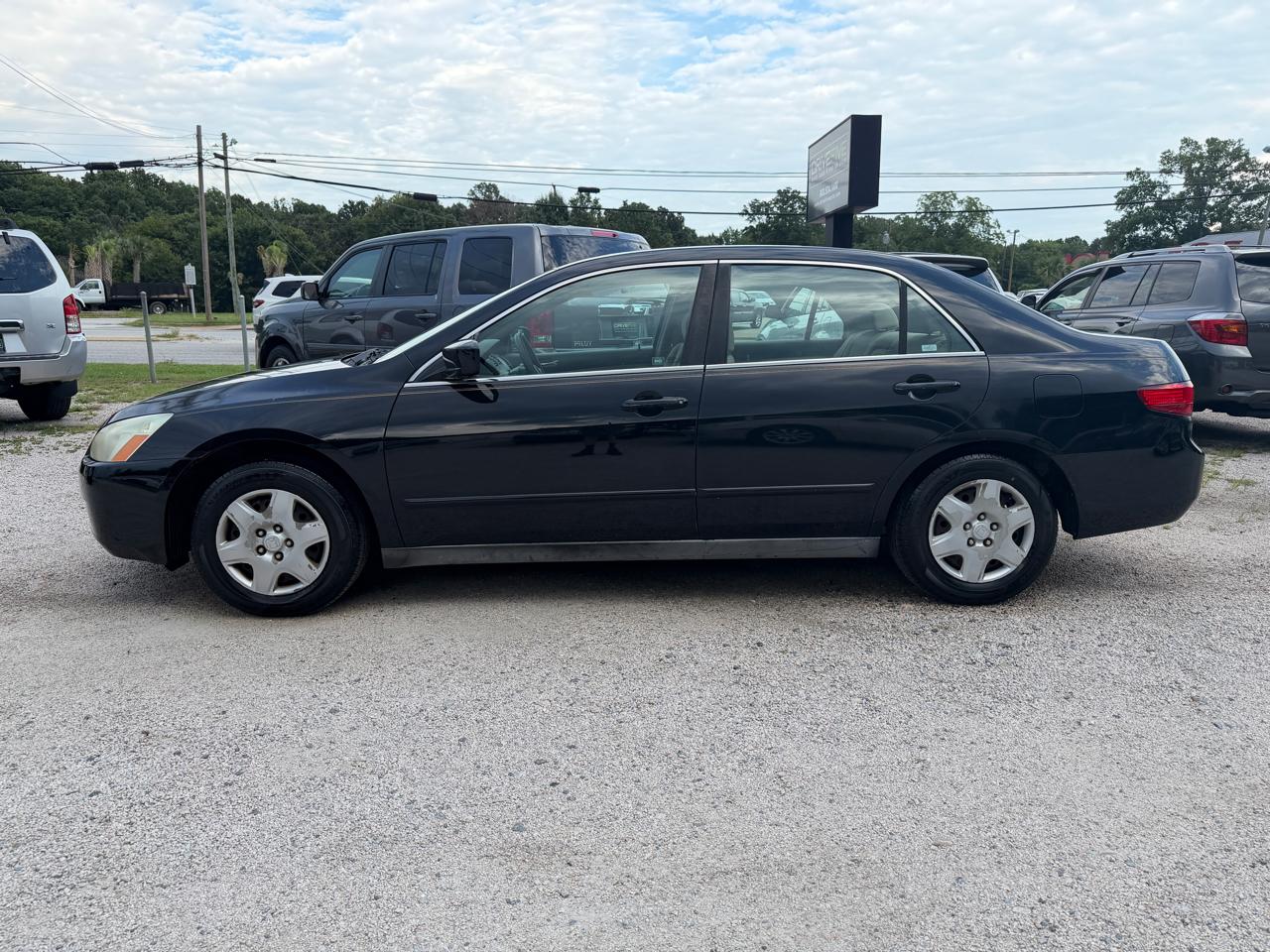 Honda Accord LX sedan AT 2005