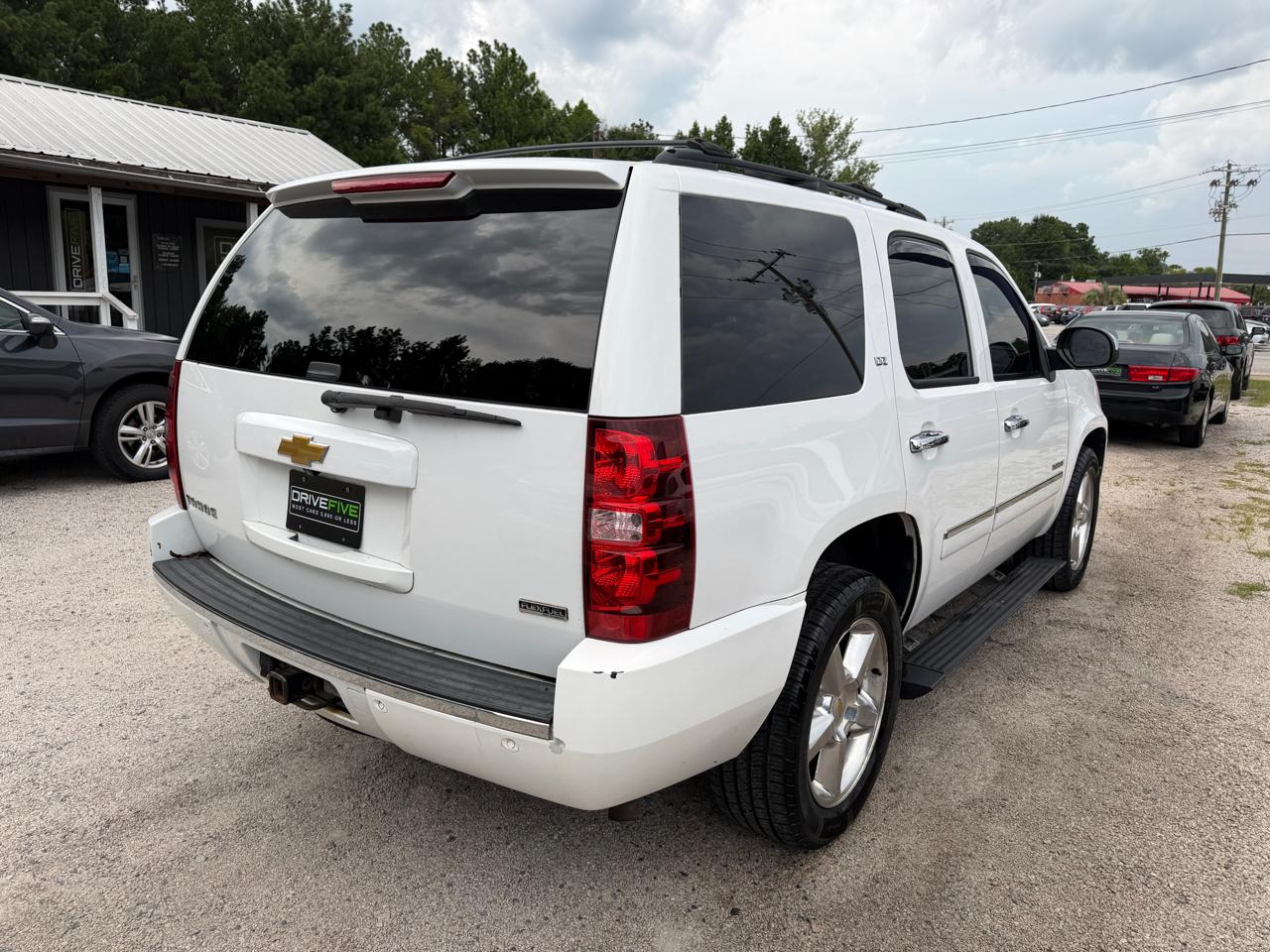 Chevrolet Tahoe LTZ 4WD 2011