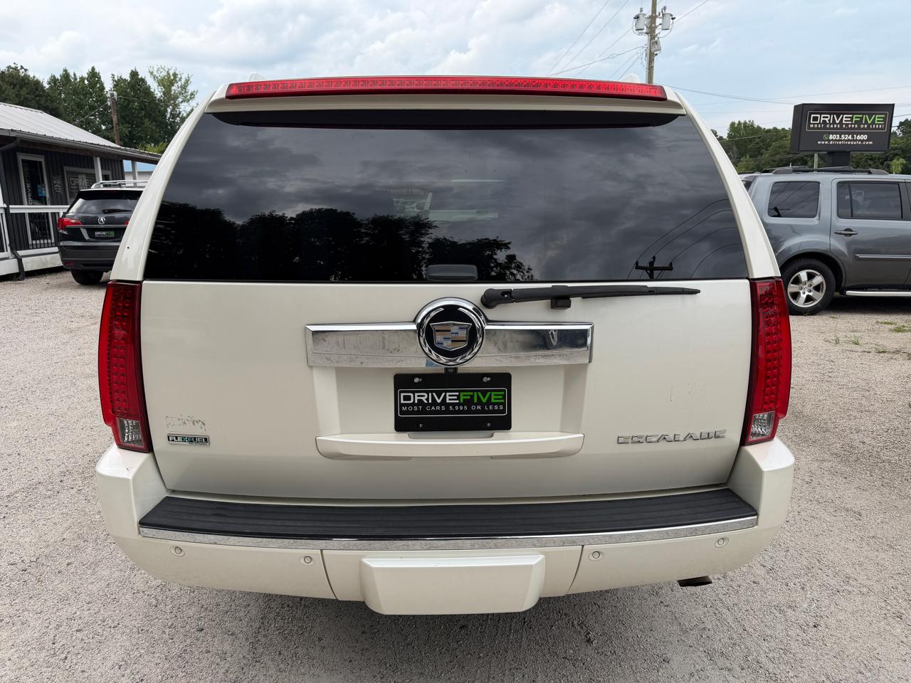 Cadillac Escalade ESV 2WD Premium 2011