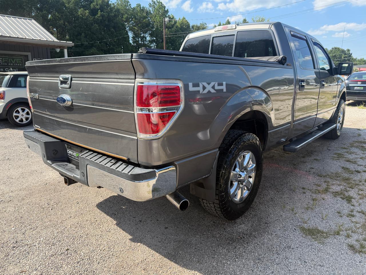 Ford F-150 4WD SuperCab 145" XLT 2013