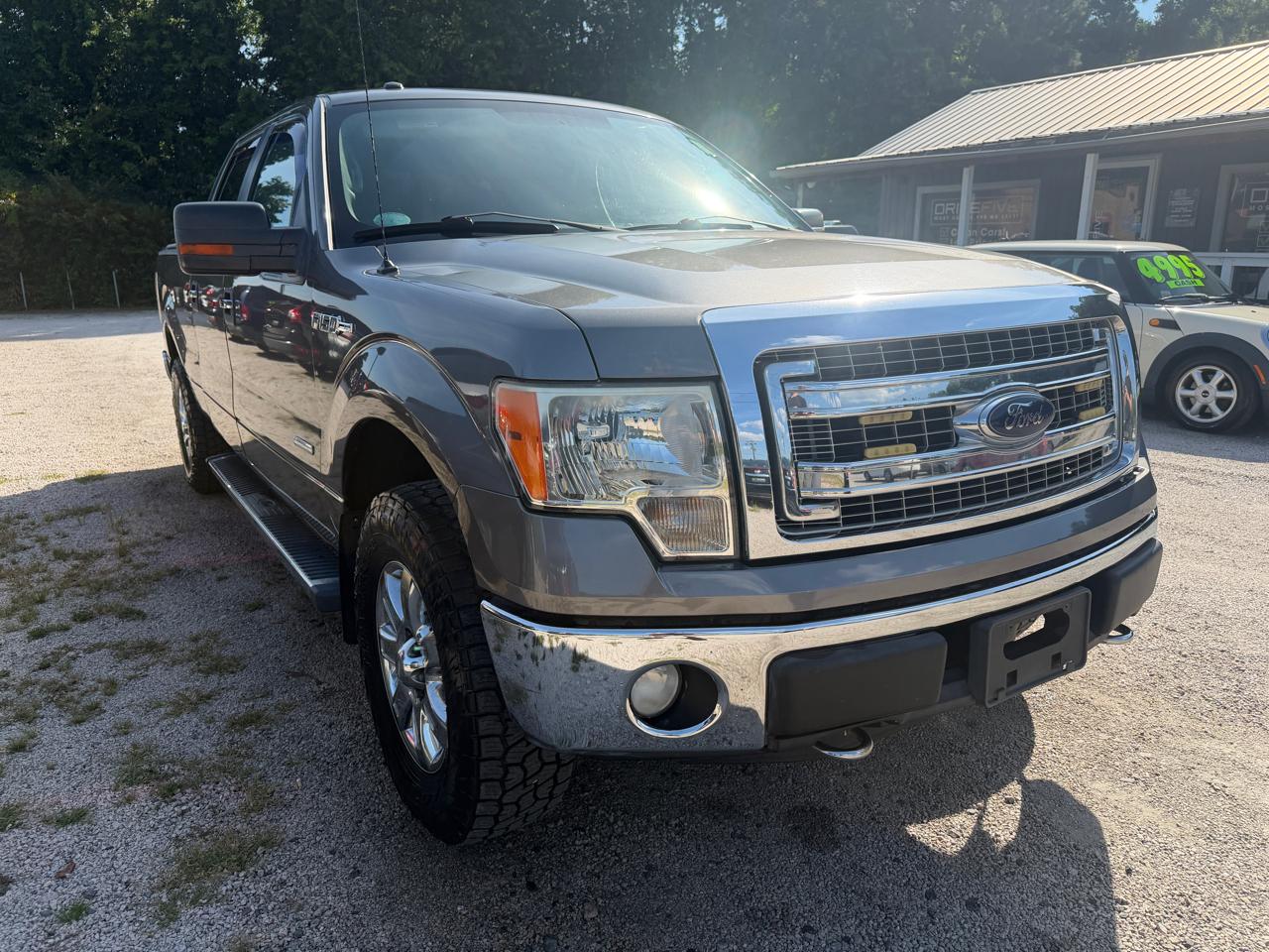 Ford F-150 4WD SuperCab 145" XLT 2013