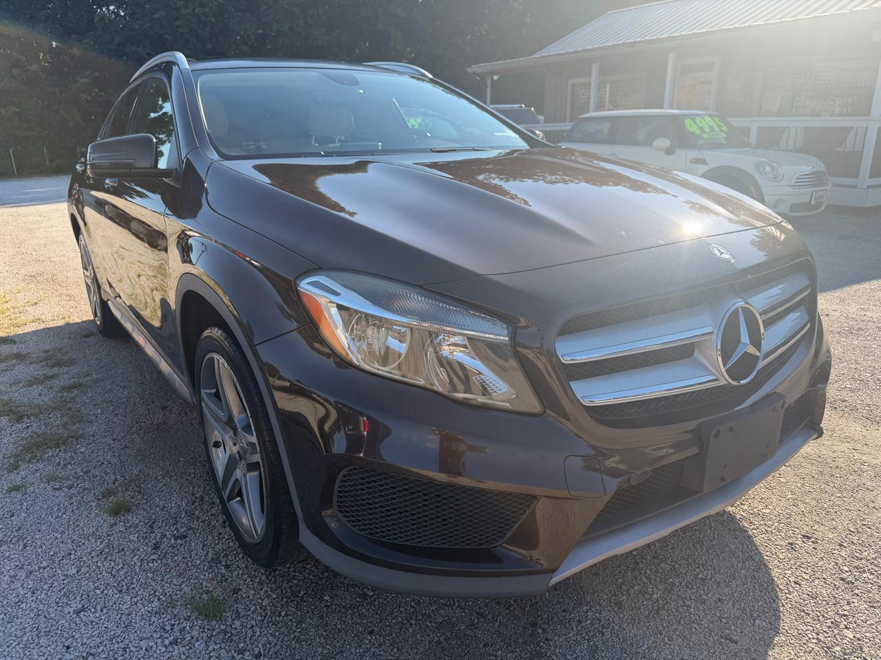 Mercedes-Benz GLA-Class GLA250 4MATIC 2015