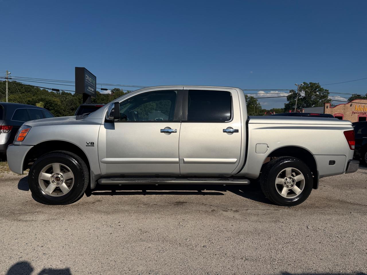 Nissan Titan XE Crew Cab 4WD 2004