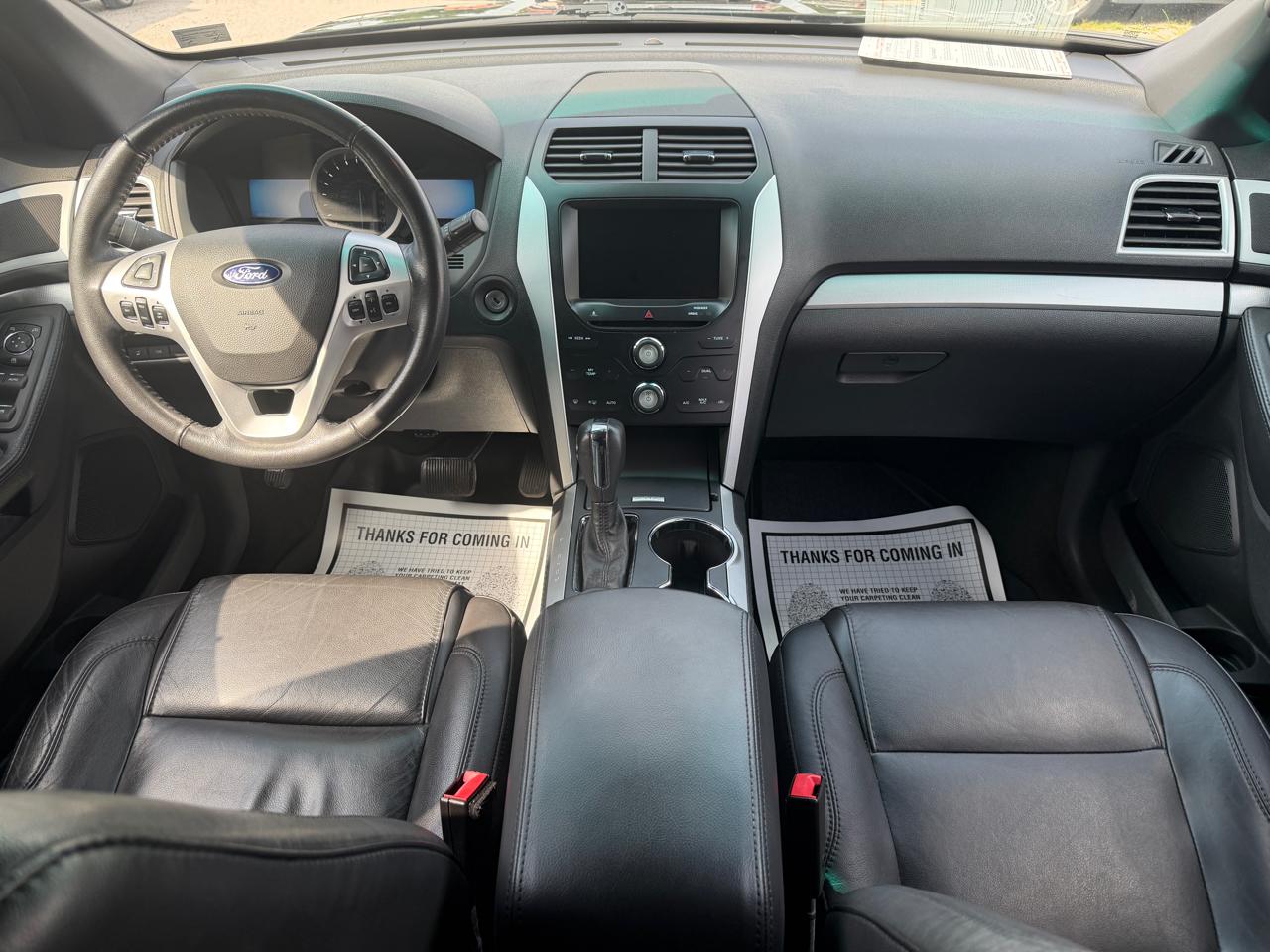 Ford Explorer 4dr XLT 4WD 2015