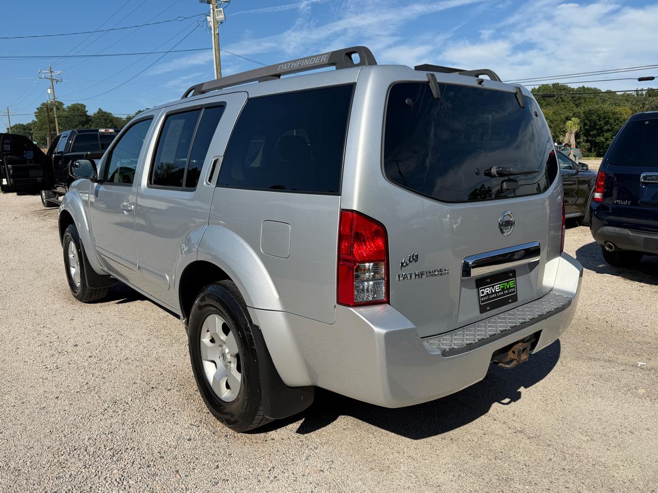 Nissan Pathfinder LE 4WD 2007