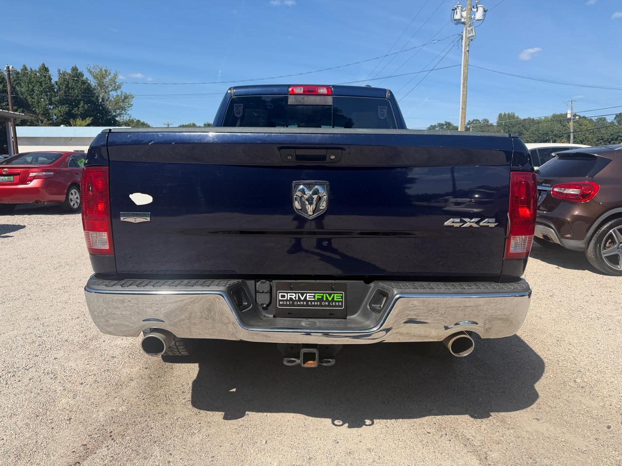 RAM 1500 Laramie Quad Cab 4WD 2012