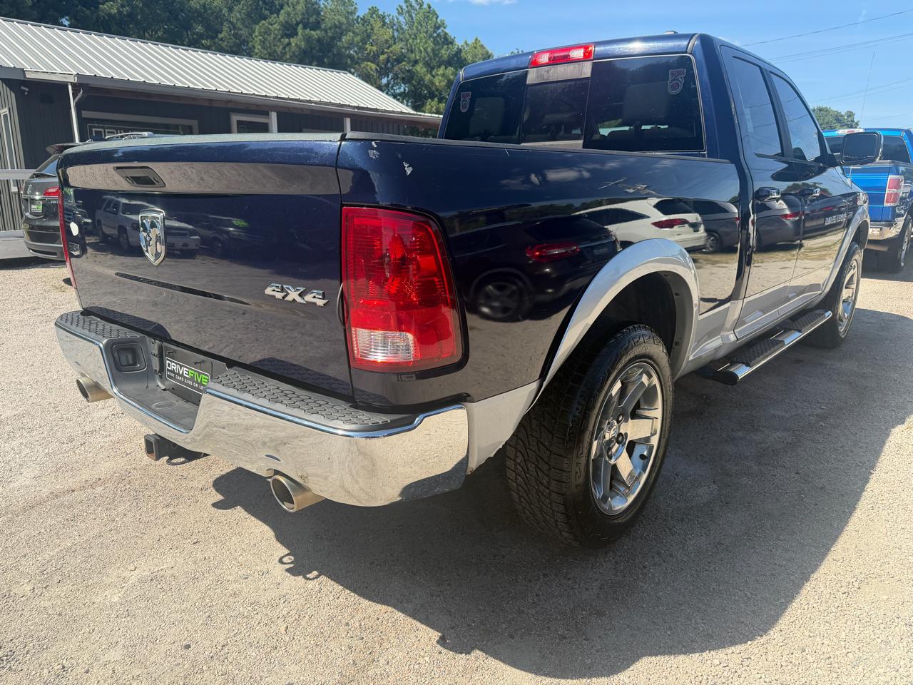 RAM 1500 Laramie Quad Cab 4WD 2012