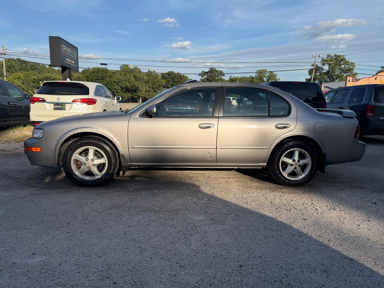 Nissan Maxima GLE 1998