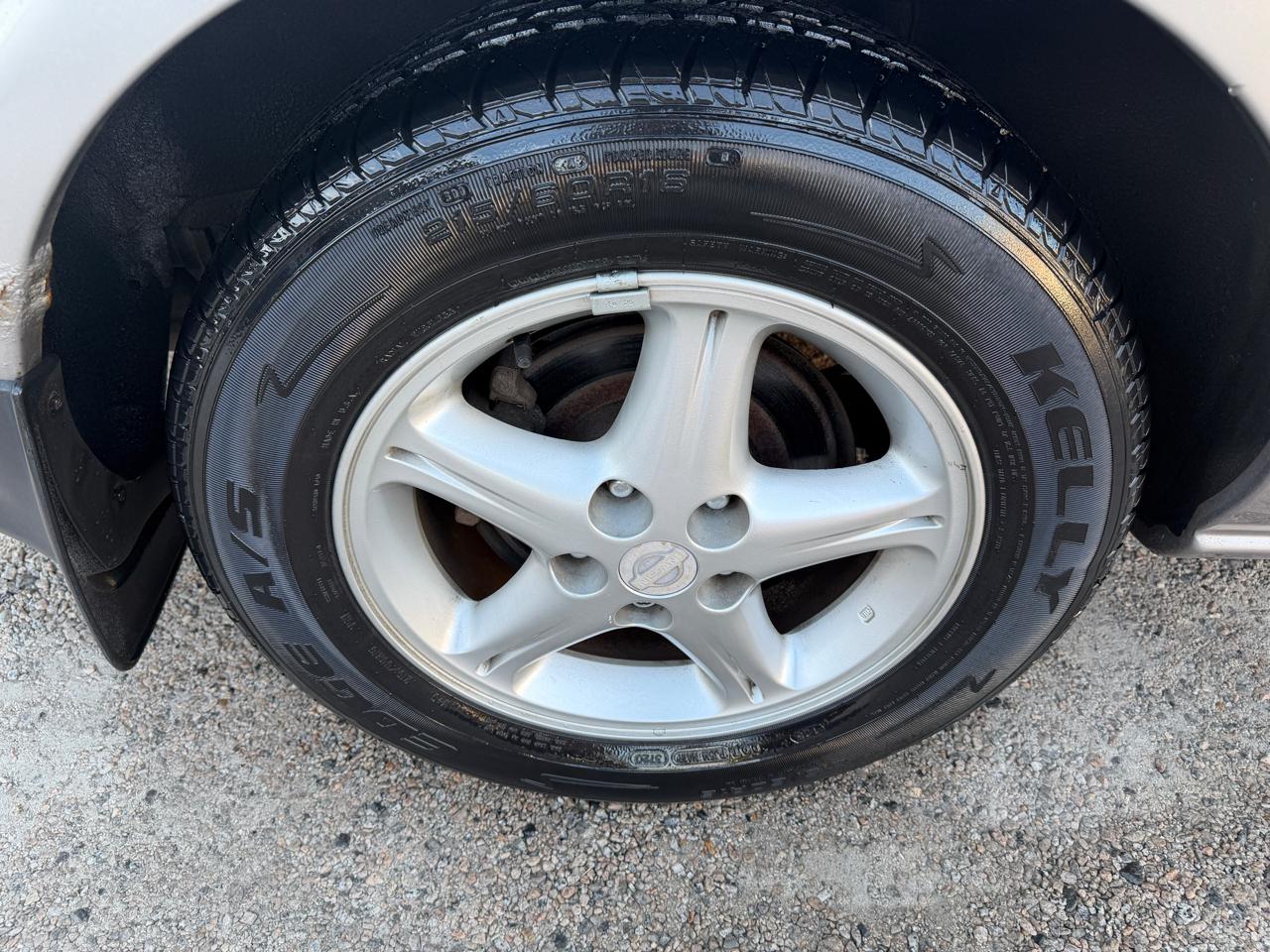 Nissan Maxima GLE 1998