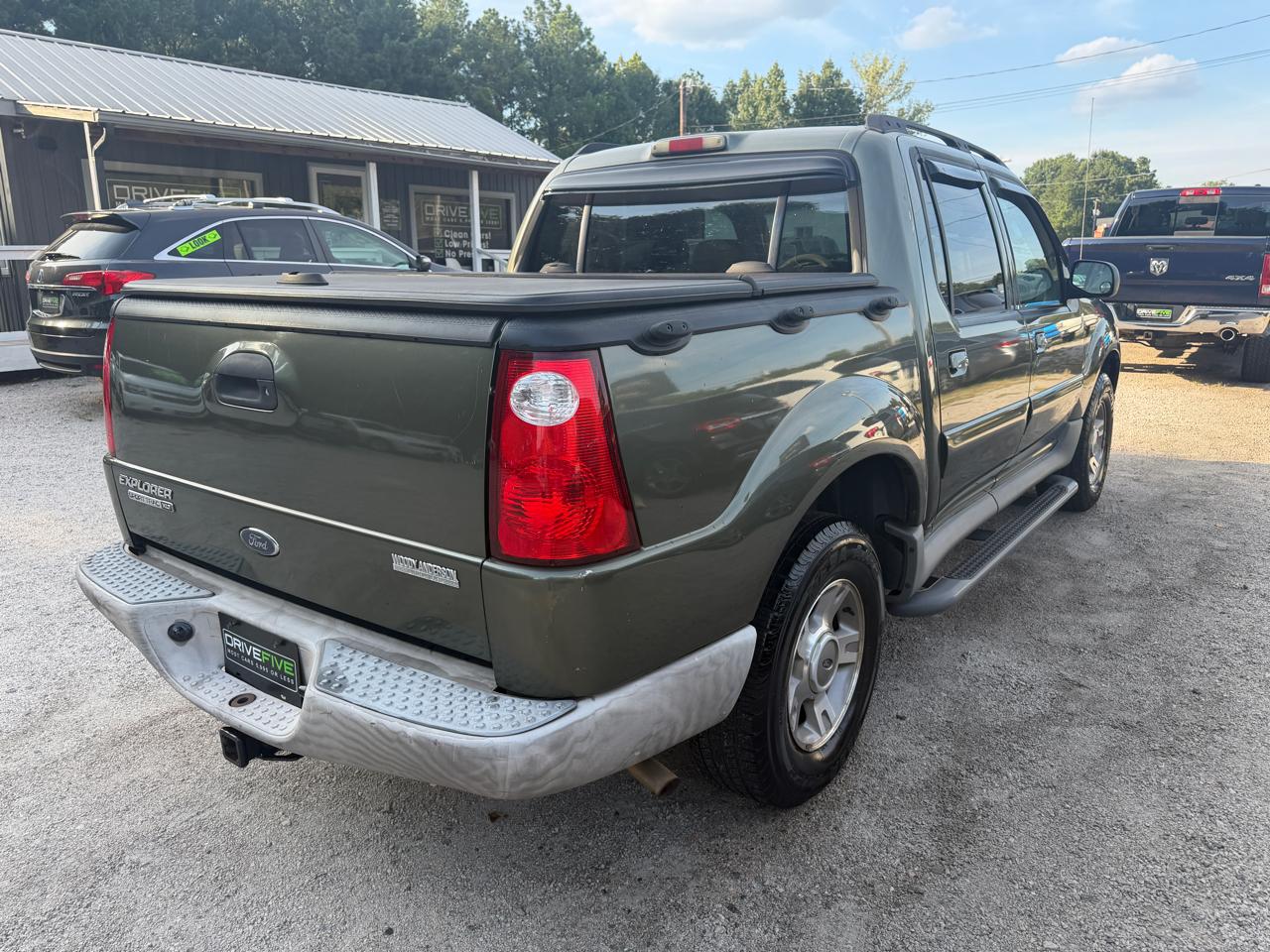 Ford Explorer Sport Trac XLS 2WD 2003