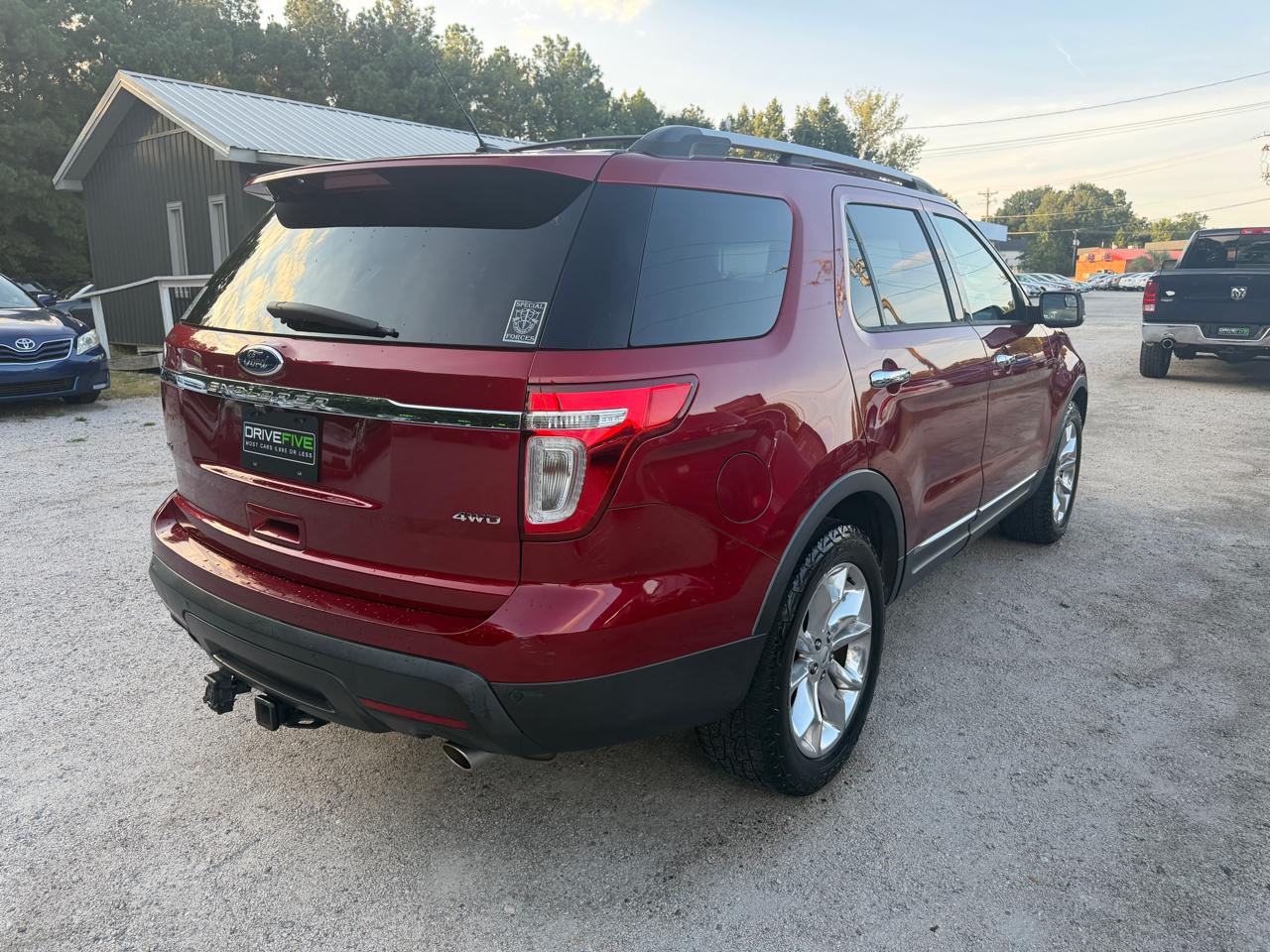 Ford Explorer 4dr 112" WB XLT AWD 2013