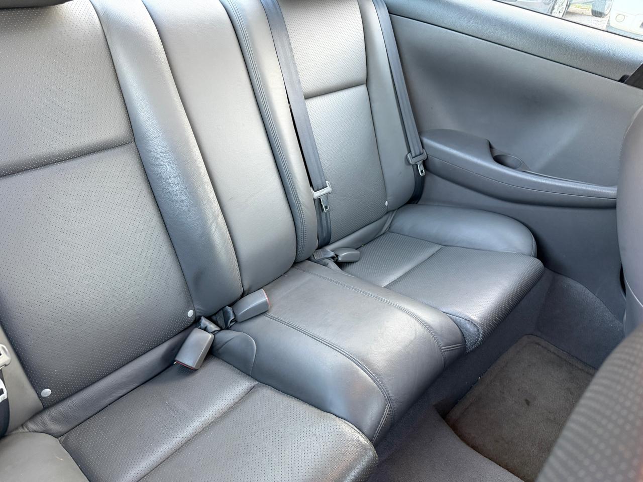 Toyota Camry Solara SE 2006
