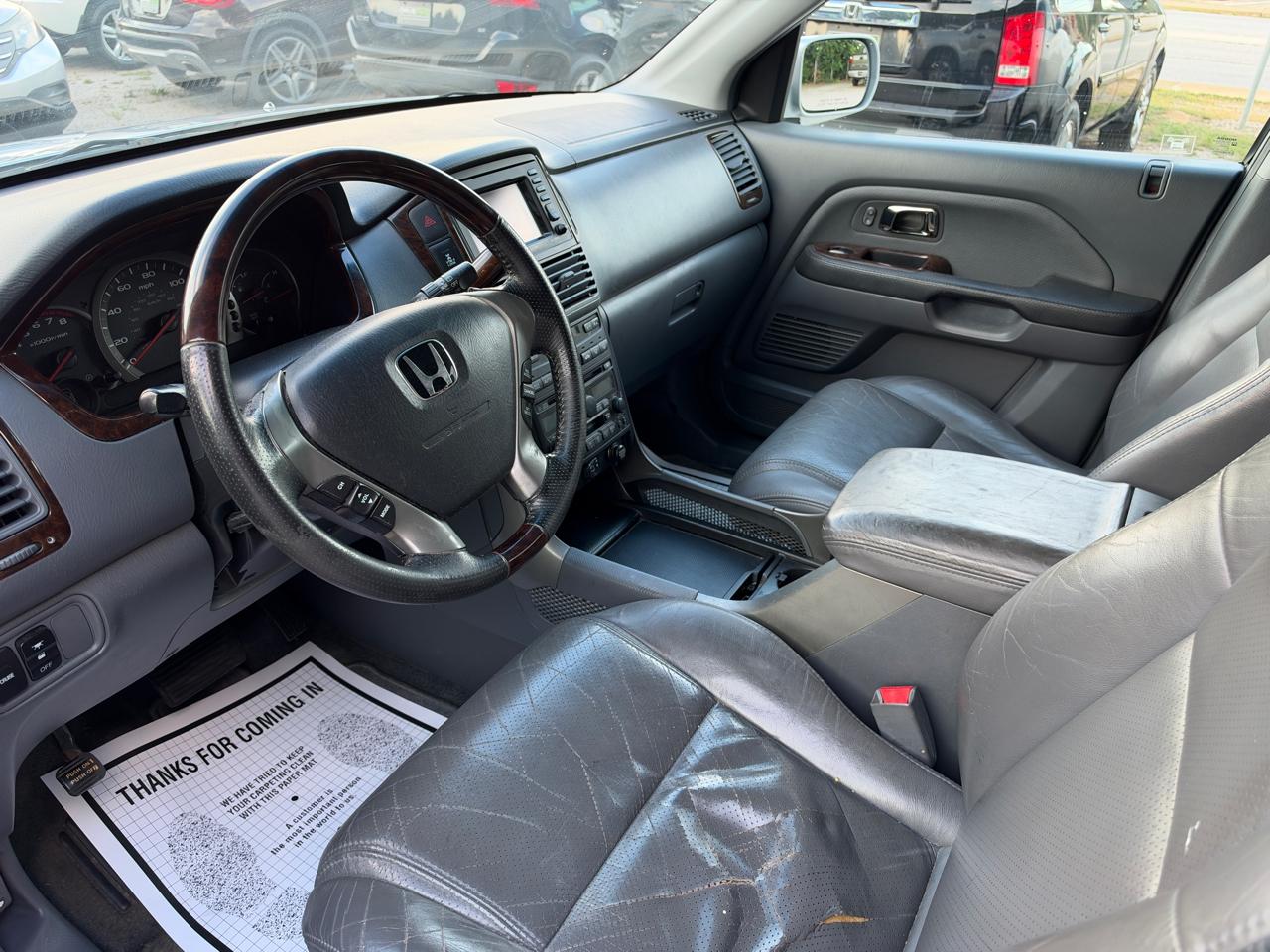 Honda Pilot EX w/ Leather and Nav System 2004