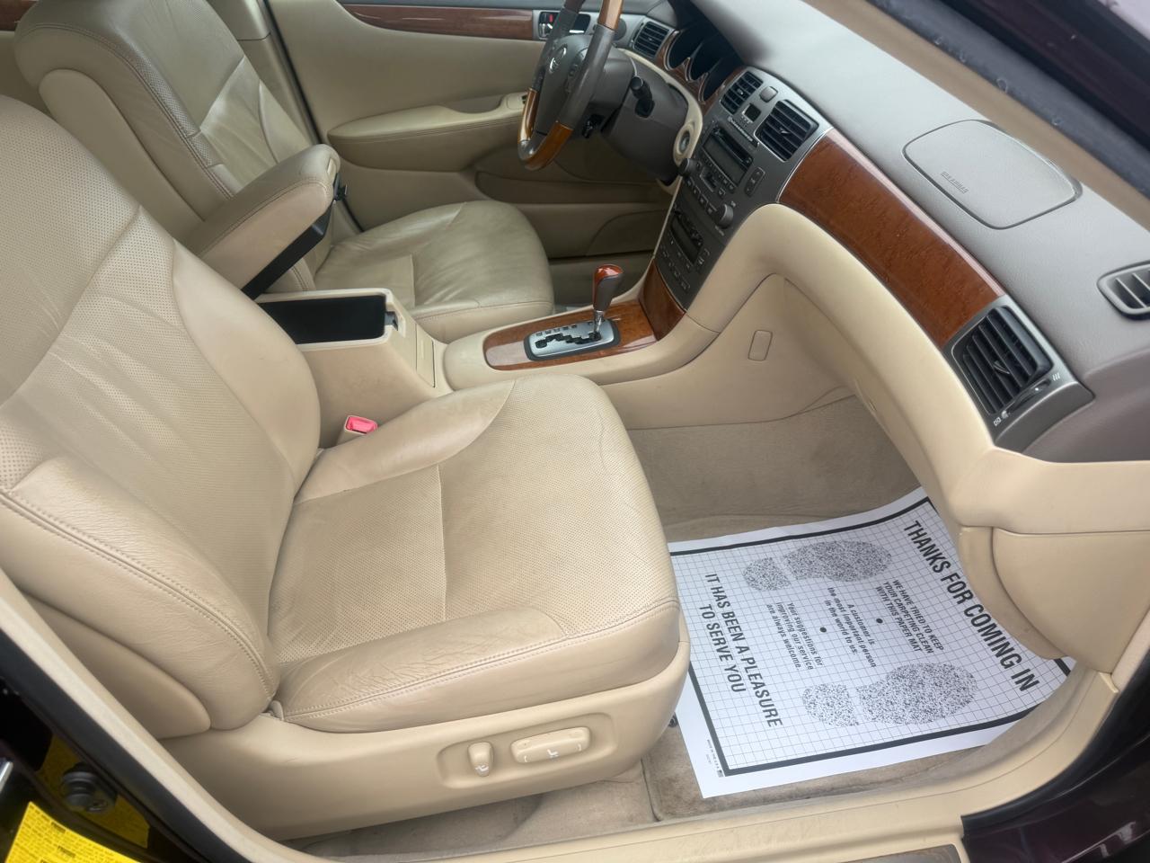 Lexus ES 330 Sedan 2005