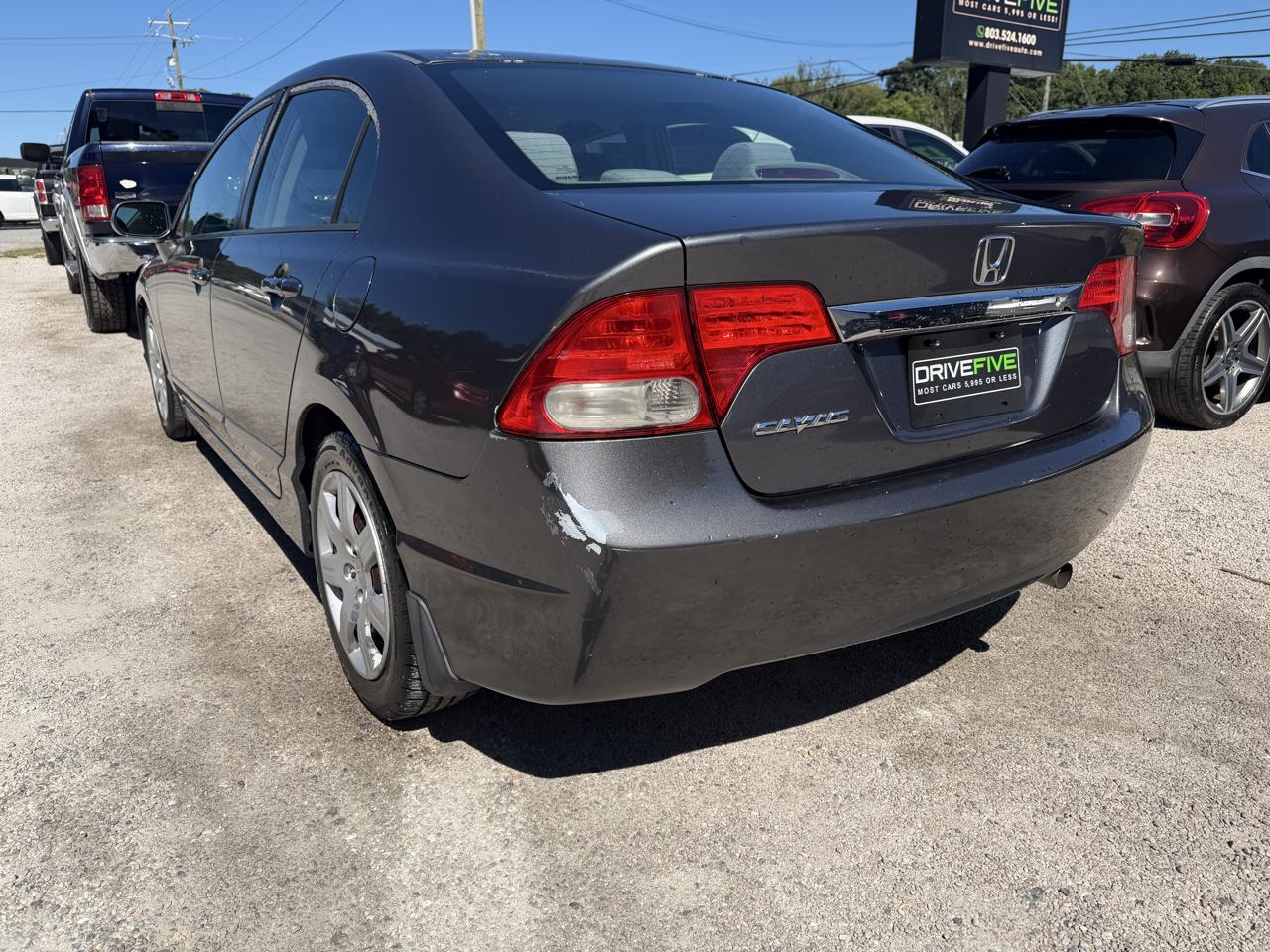 Honda Civic 4dr Sdn LX Auto w/ABS 2011