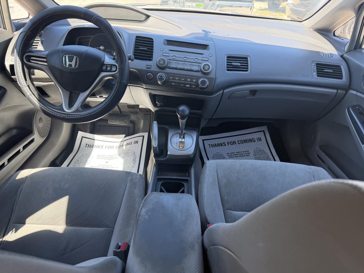 Honda Civic 4dr Sdn LX Auto w/ABS 2011