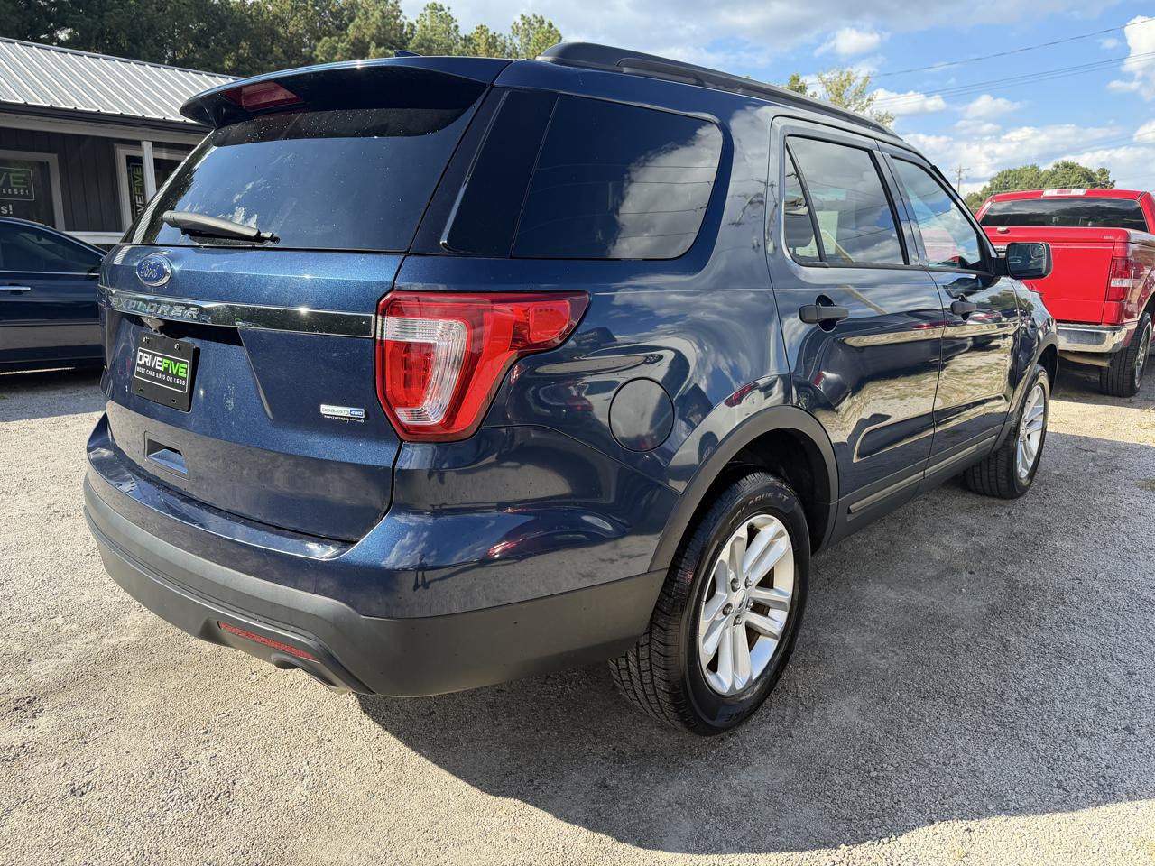 Ford Explorer Base 4WD 2016
