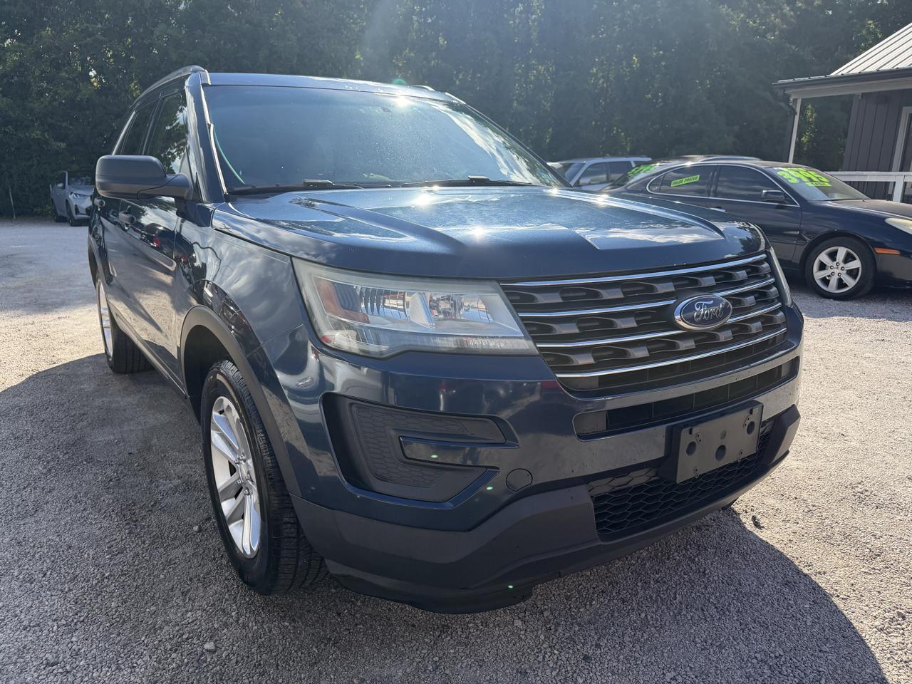 Ford Explorer Base 4WD 2016