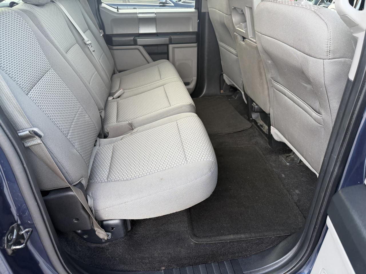 Ford F-150 2WD SuperCrew 145" XLT 2015