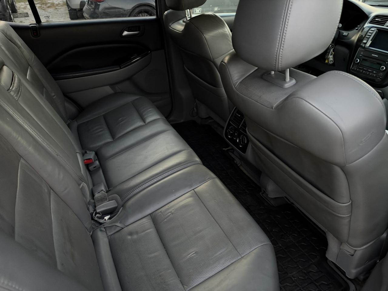 Acura MDX Touring with Navigation System 2006
