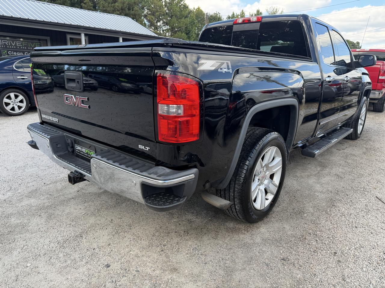 GMC Sierra 1500 4WD Crew Cab 147" SLT 2015