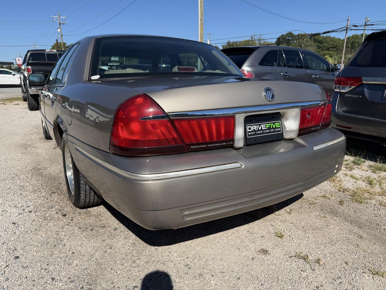 Mercury Grand Marquis LS Premium 2002
