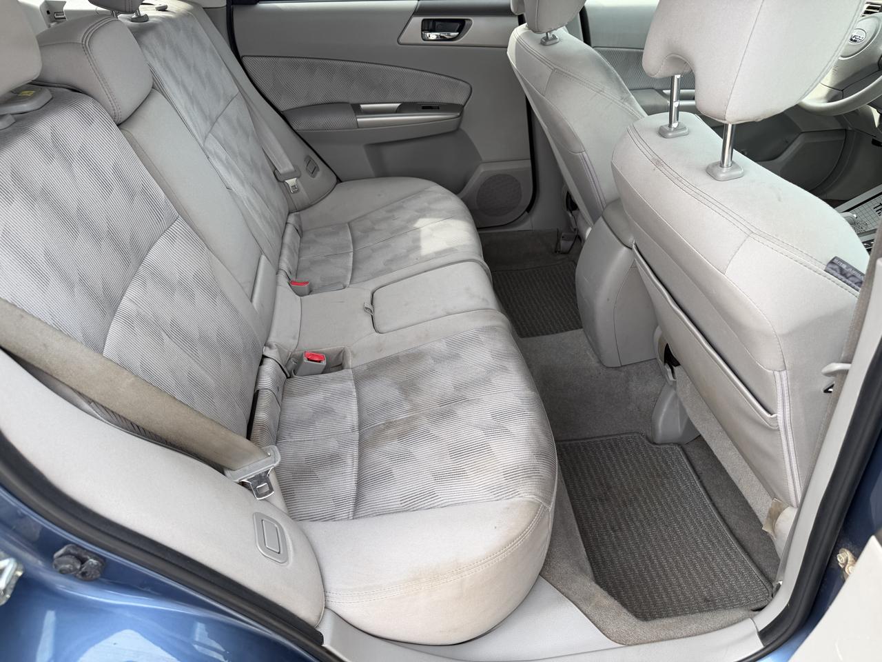 Subaru Forester 2.5X Premium 2010