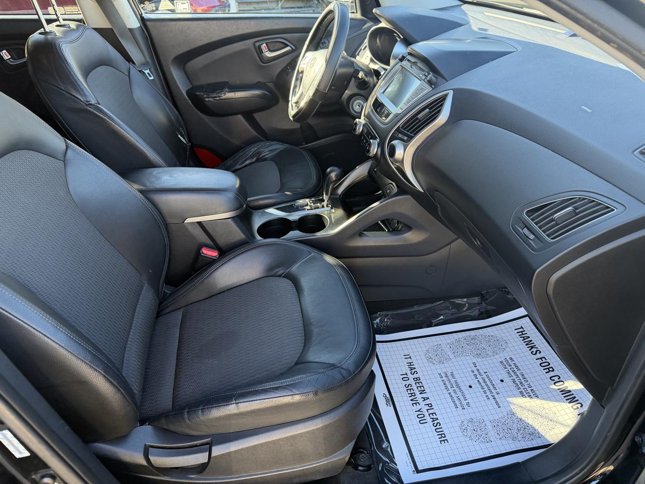 Hyundai Tucson Limited Auto AWD 2011