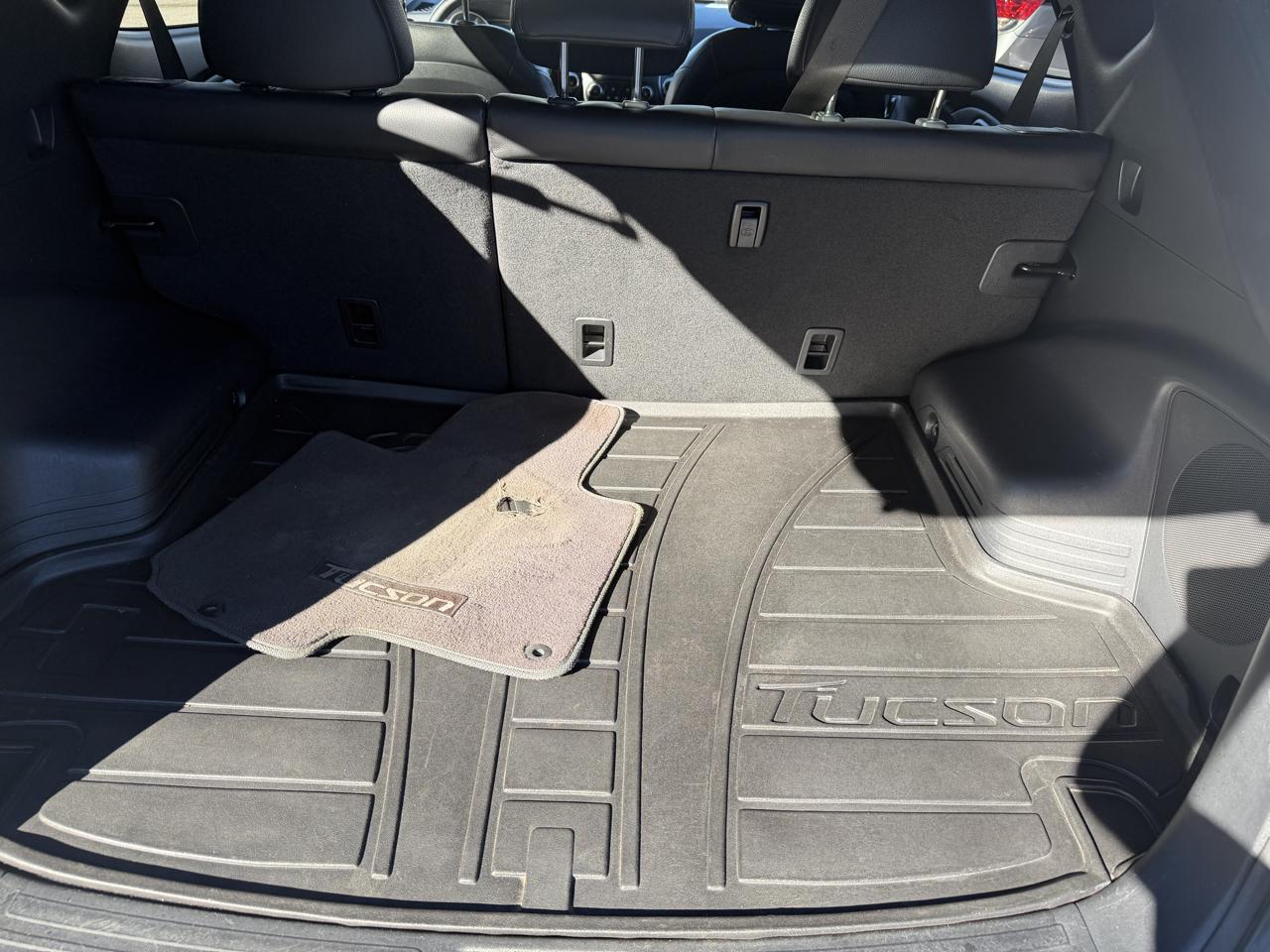 Hyundai Tucson Limited Auto AWD 2011
