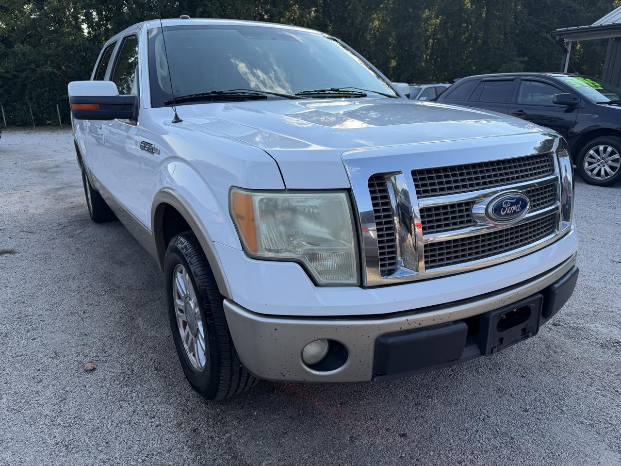 Ford F-150 2WD SuperCab 145" Lariat 2011