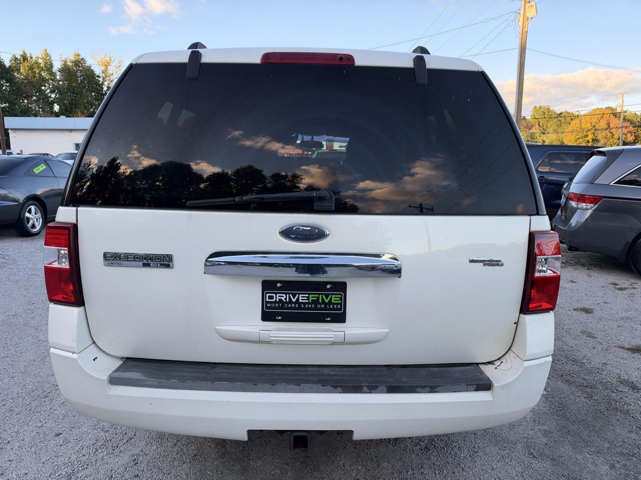 Ford Expedition EL Limited 2WD 2007