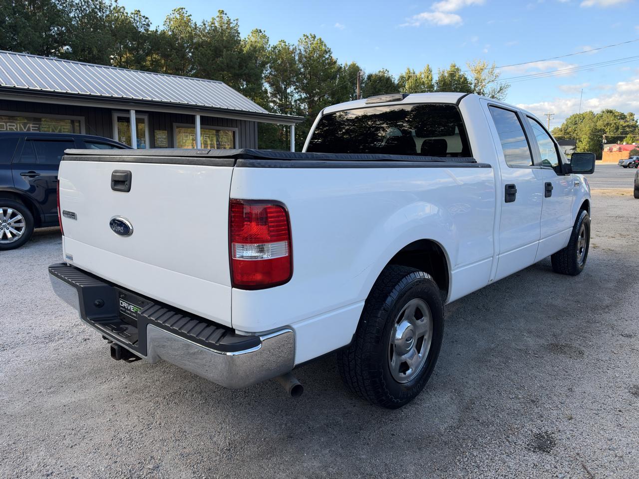Ford F-150 2WD SuperCrew 145" XLT 2006