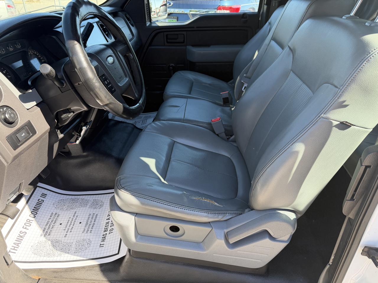 Ford F-150 2WD SuperCab 145" XL 2012
