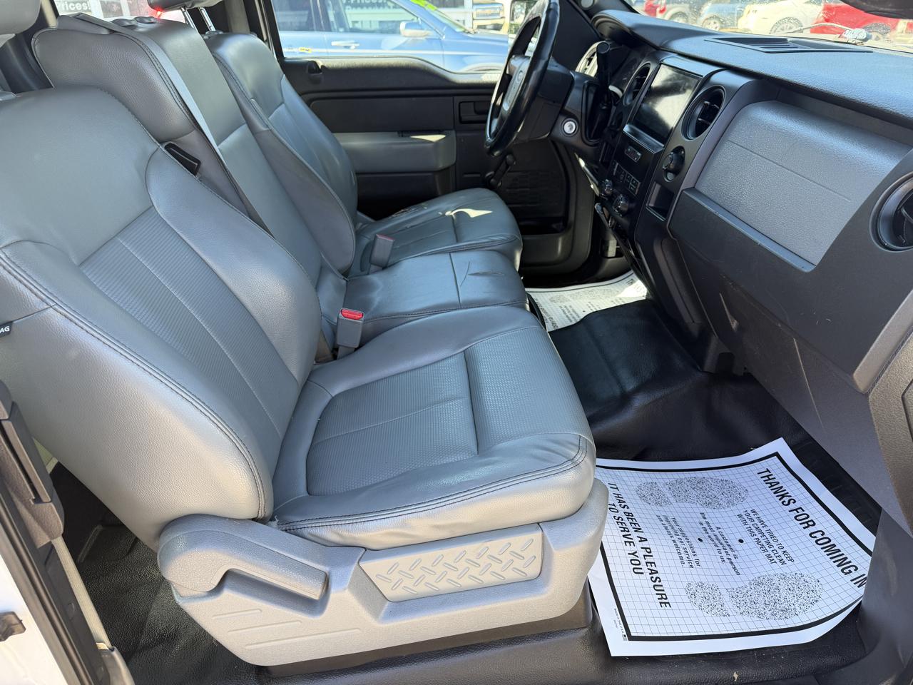 Ford F-150 2WD SuperCab 145" XL 2012