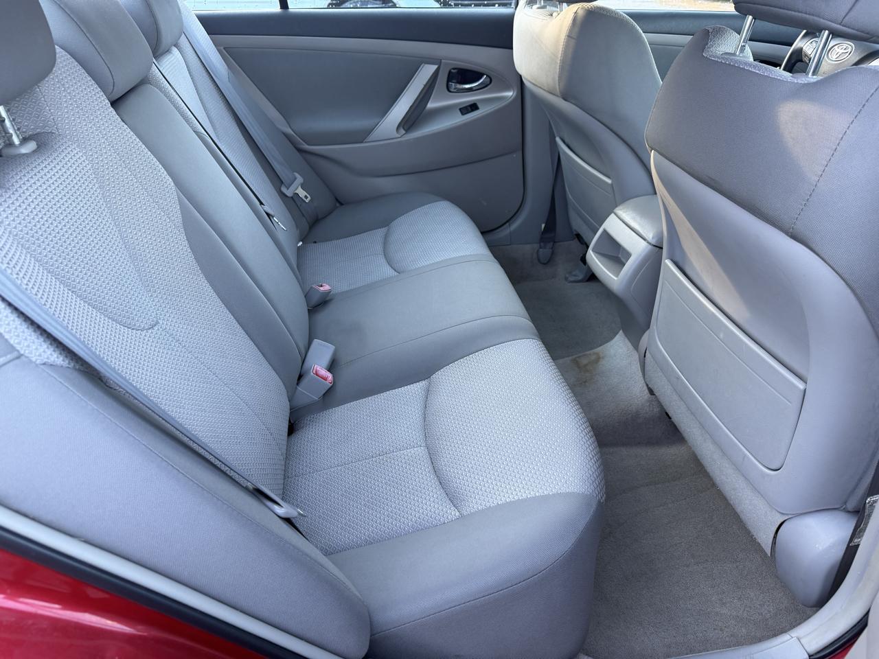 Toyota Camry XLE 5-Spd AT 2009