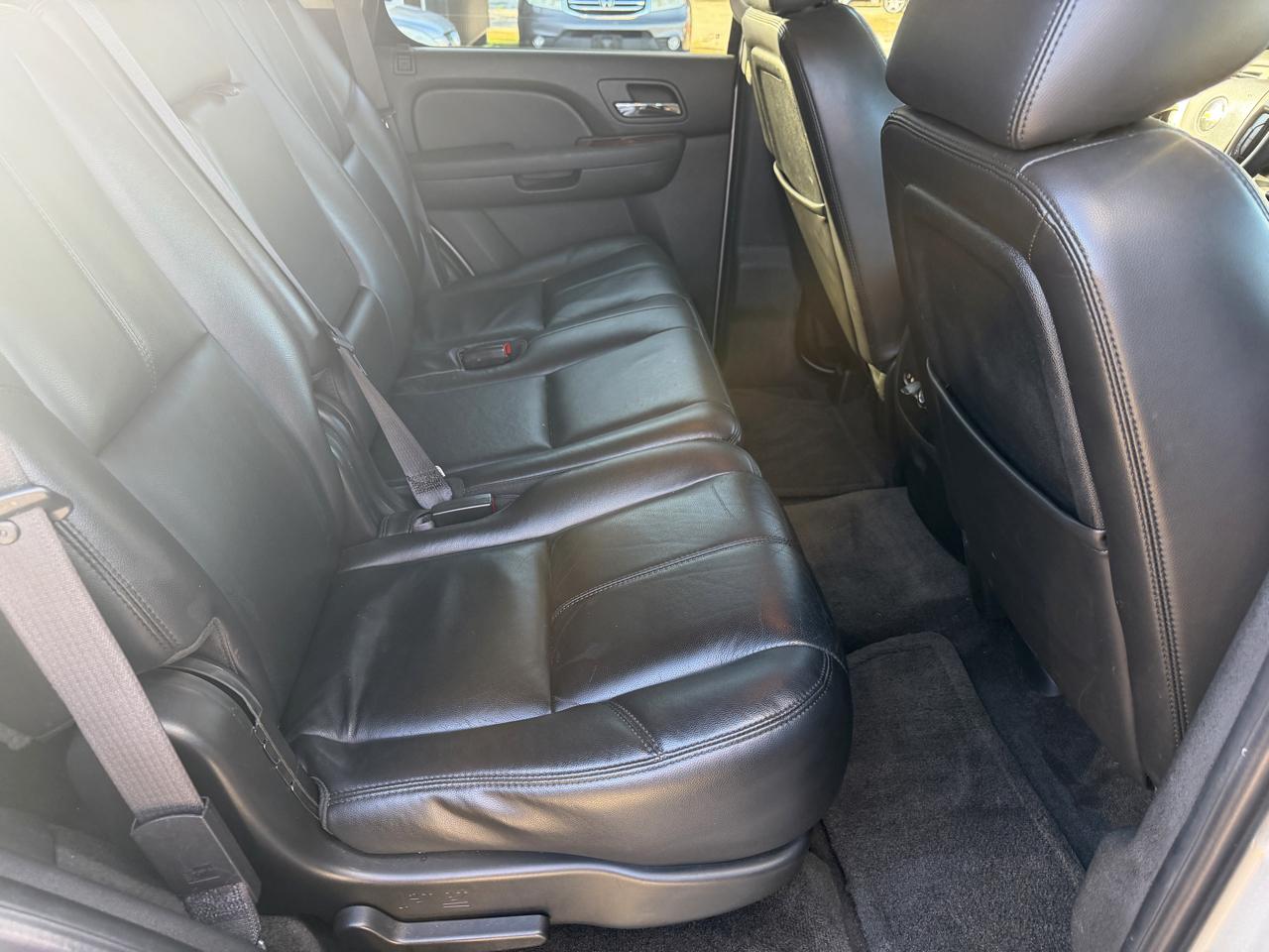 Chevrolet Tahoe LT 4WD 2011