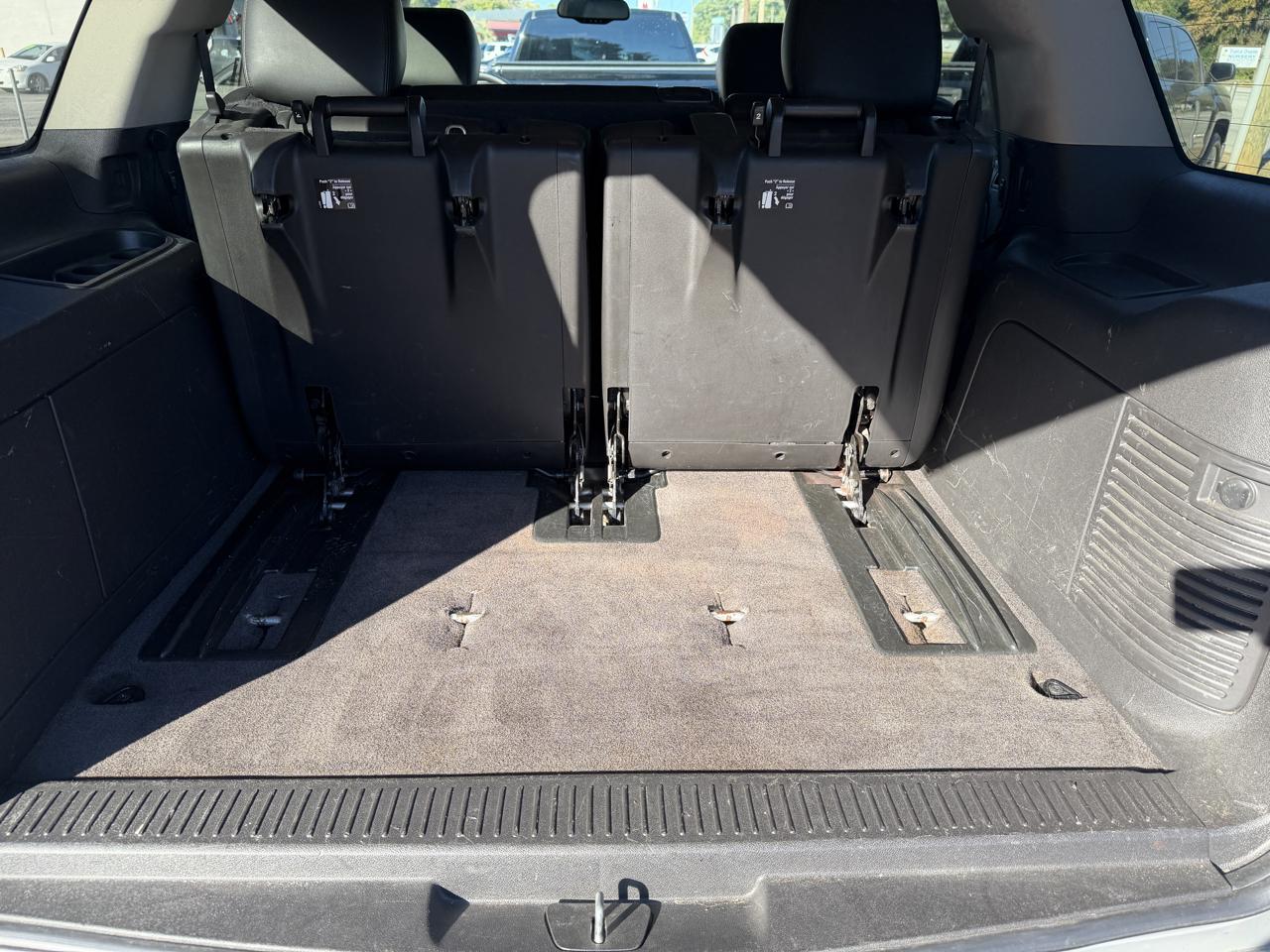 Chevrolet Tahoe LT 4WD 2011
