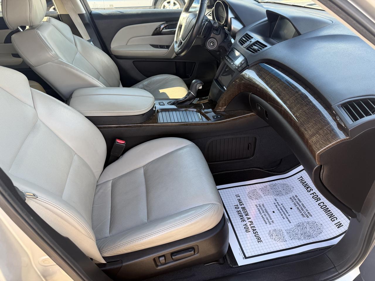 Acura MDX 6-Spd AT w/Tech and Entertainment Package 2013