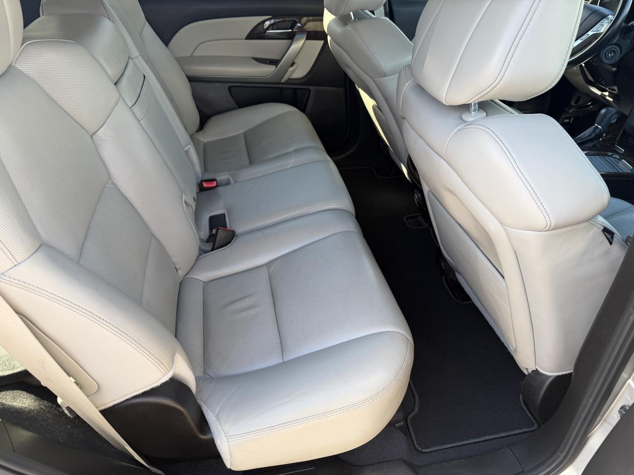 Acura MDX 6-Spd AT w/Tech and Entertainment Package 2013