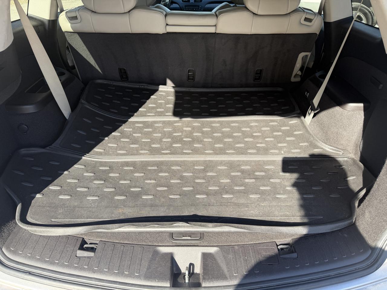 Acura MDX 6-Spd AT w/Tech and Entertainment Package 2013