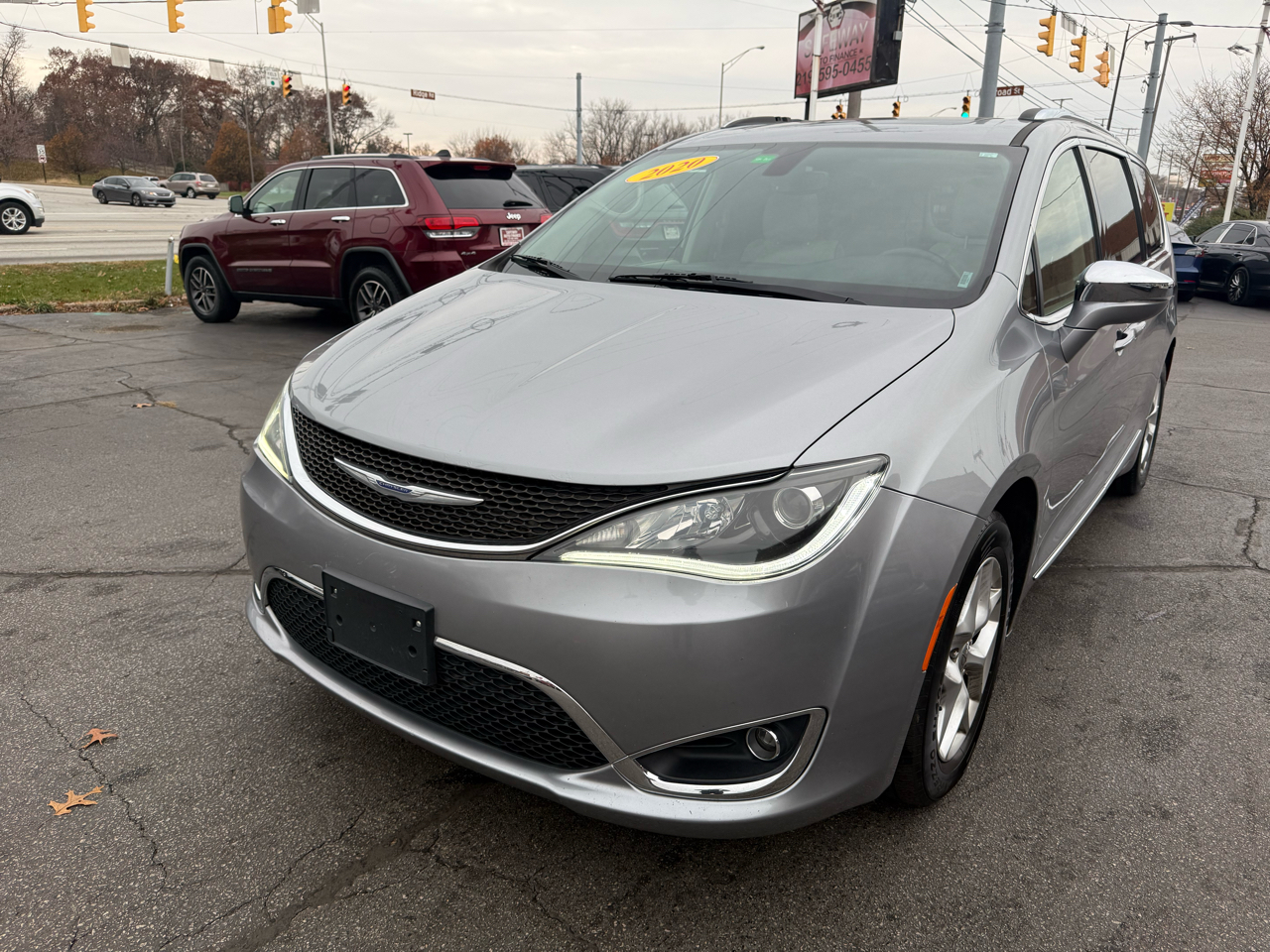 Chrysler Pacifica Limited FWD 2020