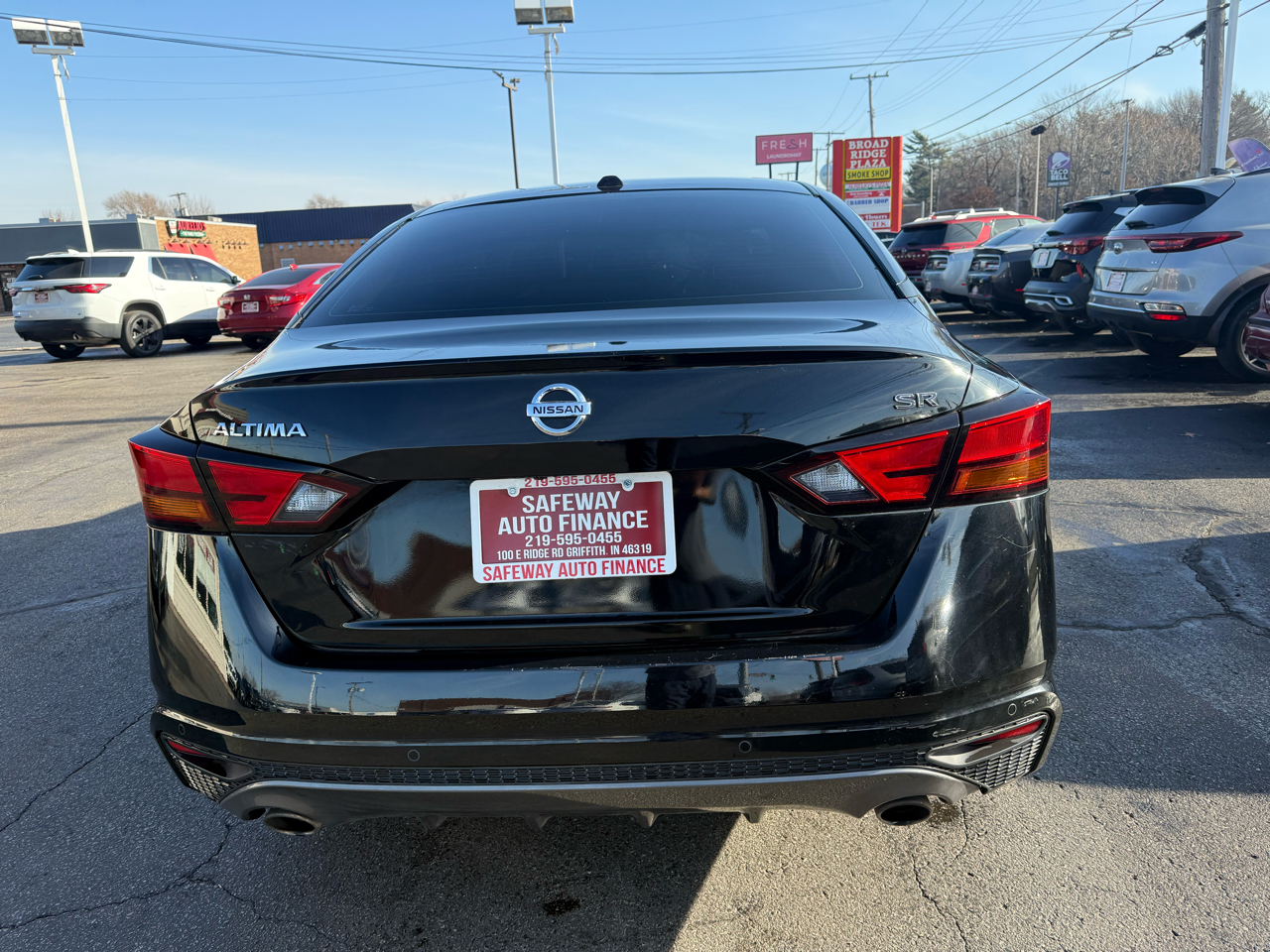 Nissan Altima 2.5 SR Sedan 2022