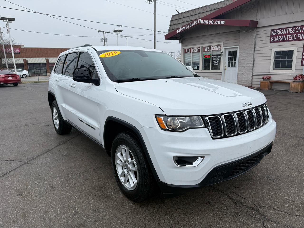 2019 Jeep Grand Cherokee Laredo E 4x4
