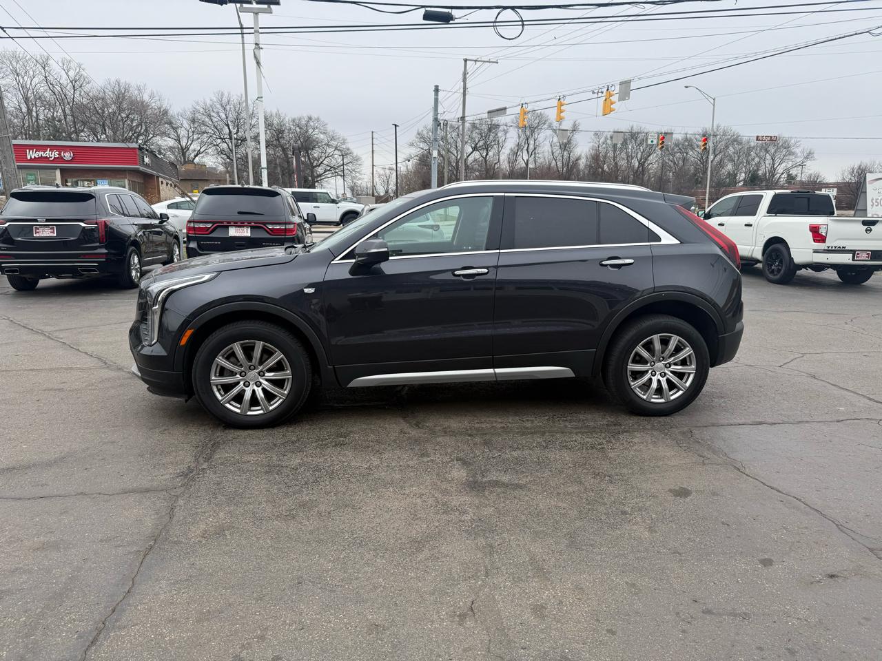 Cadillac XT4 AWD 4dr Premium Luxury 2023