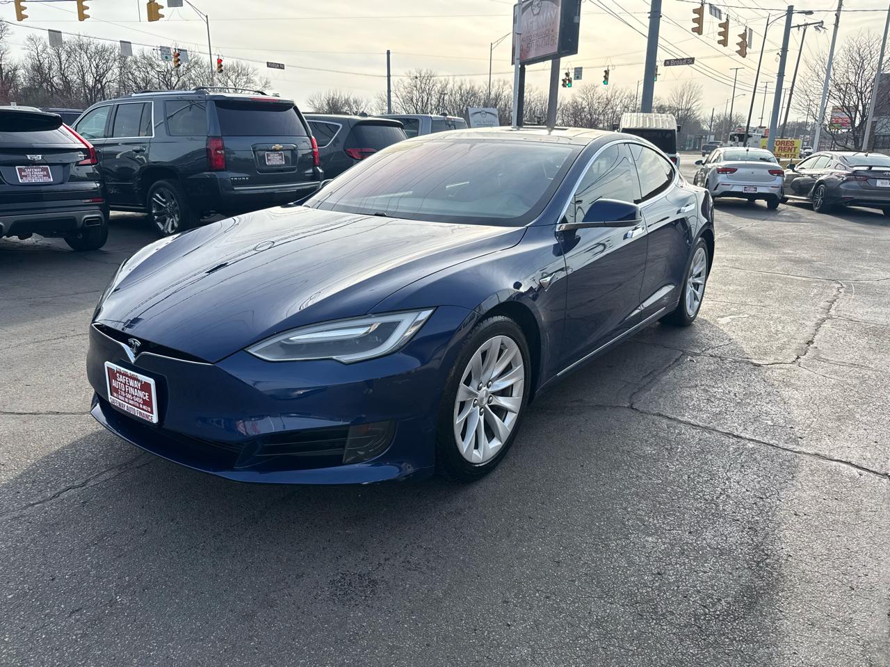 Tesla Model S 4dr Sdn RWD 70 kWh Battery 2016